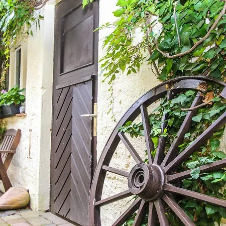 Likedeeler 3 Daire *